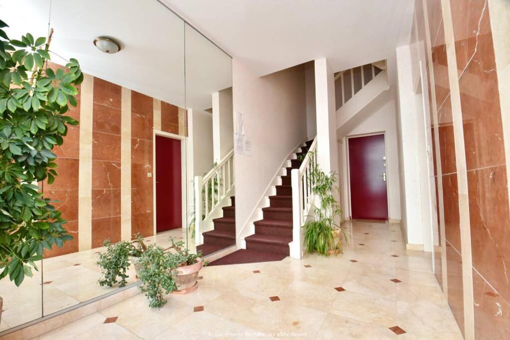 La Mezzanine Apt 5 Pers Classe 3 Etoiles, Royan- Centre 300 M Plage Foncillon Exterior photo